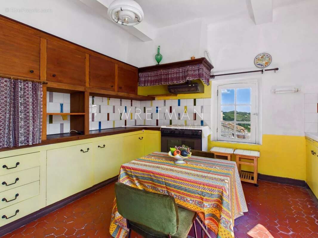 Appartement à SEILLANS
