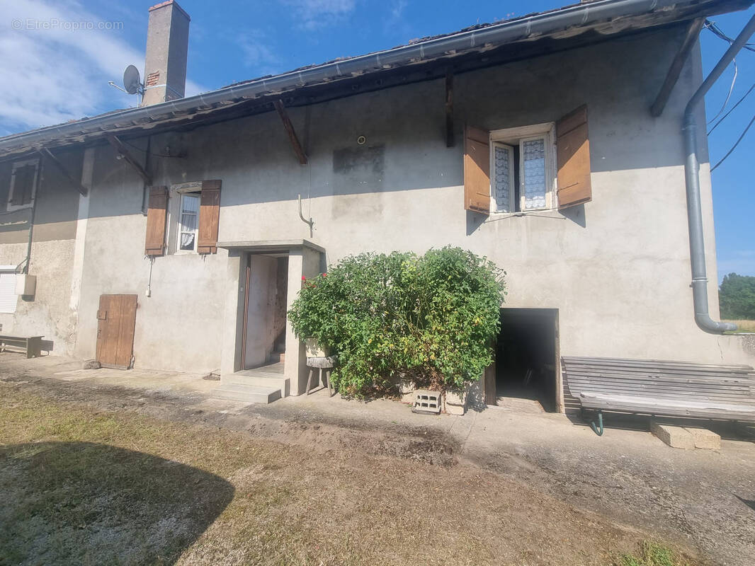 Maison à SAINT-MARCEL