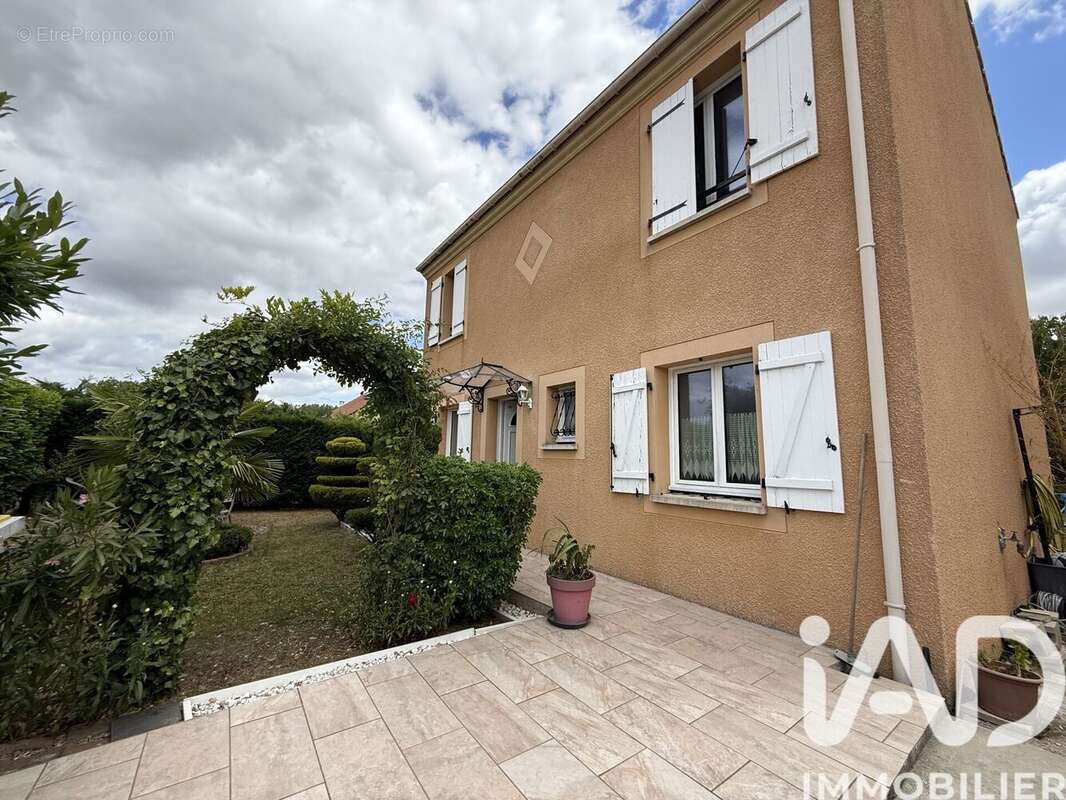 Maison 90 m² à Marolles-Sur-Seine  - photo 5