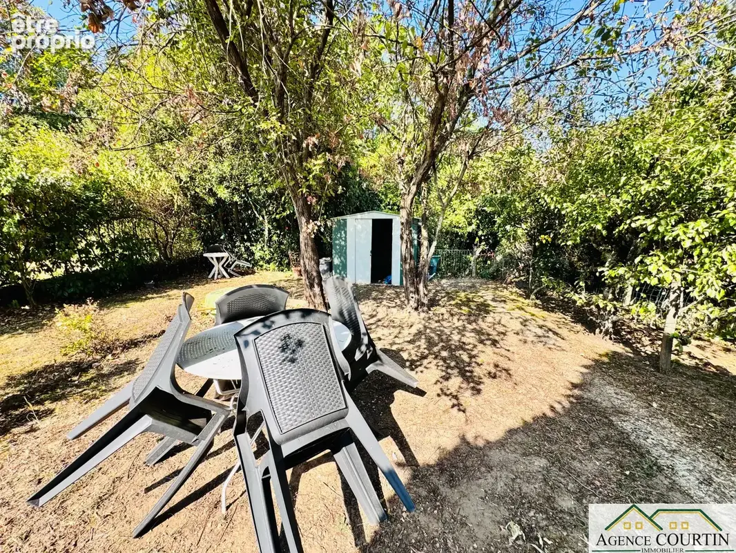 Louhans   Bel appartement lumineux de 97,20 m2 avec jardin et garage - photo 11