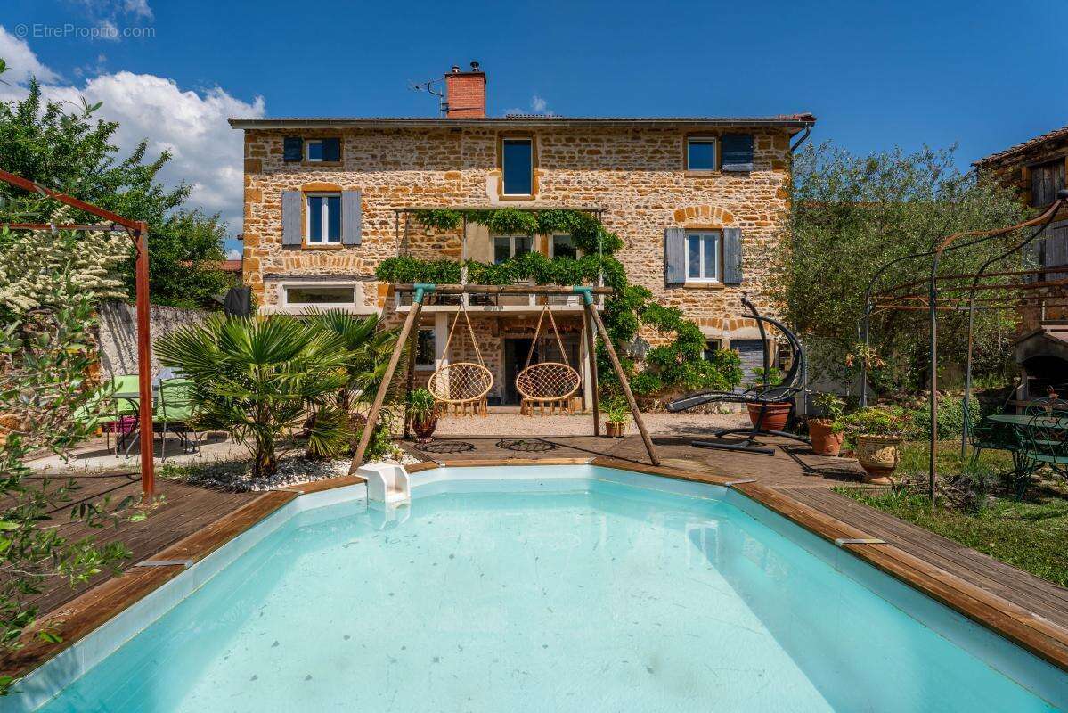 Maison à SAINT-GERMAIN-SUR-L&#039;ARBRESLE