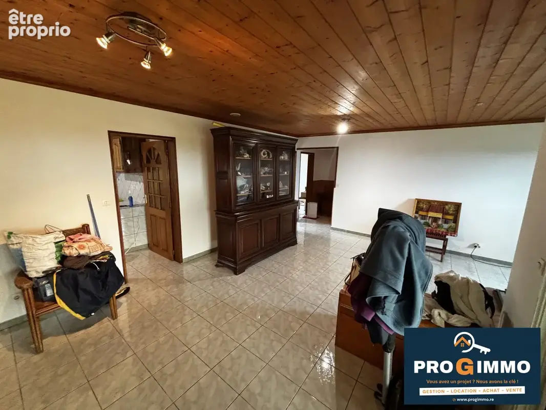 Maison 5 pièces 130 m² à vendre à Saint-Joseph (97480) - photo 9