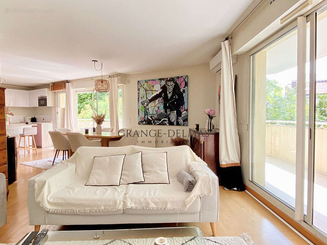 Appartement à BORDEAUX