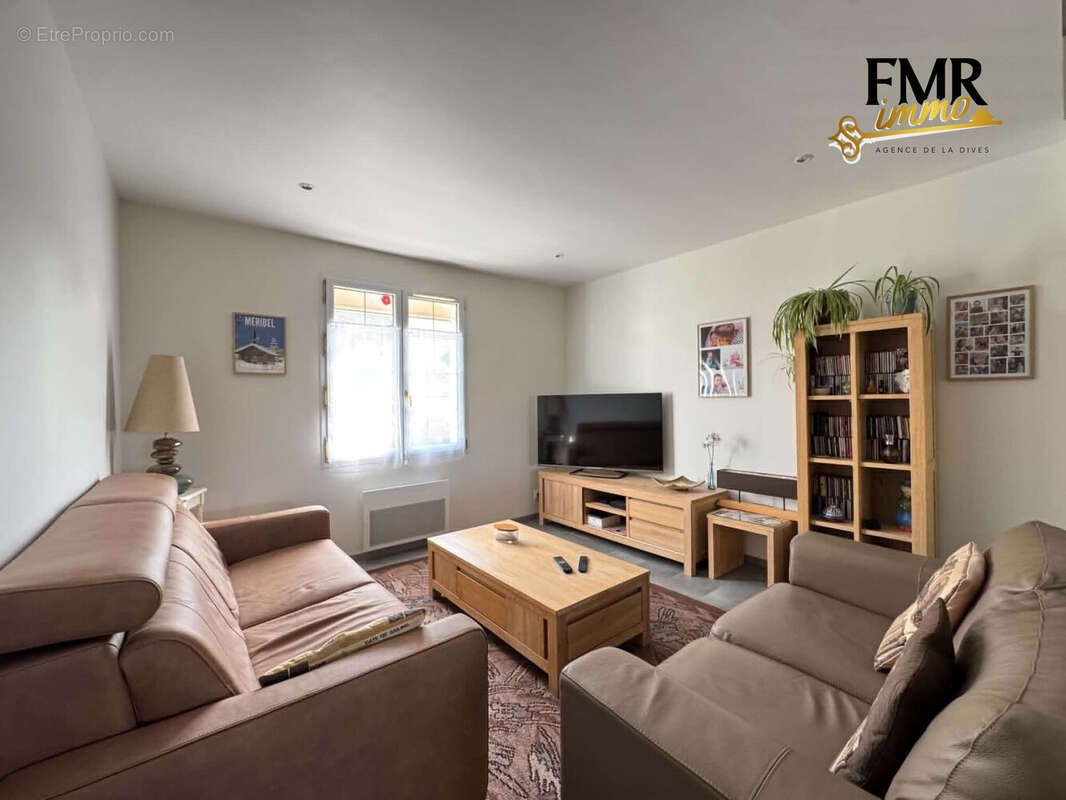 Maison 140 m² à Cesny-Aux-Vignes  - photo 8