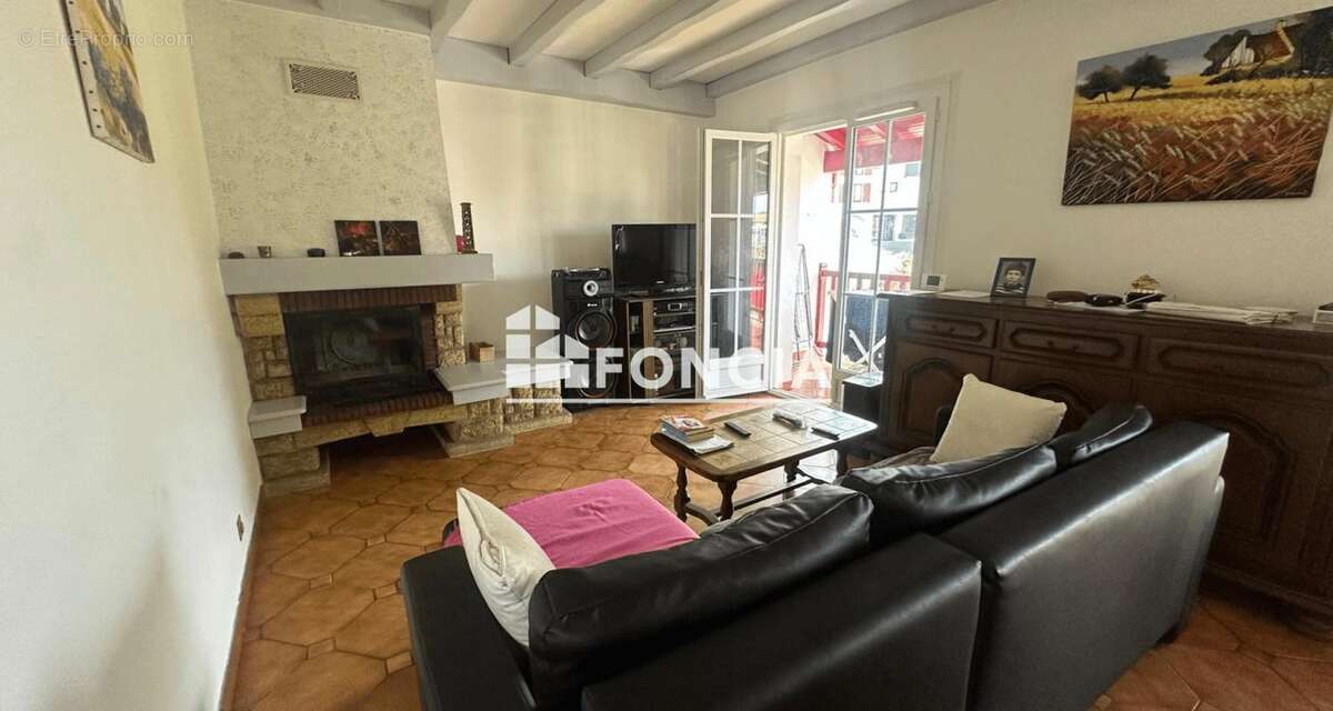 Maison T3 76.52 m2 Saint Jean de Luz, dépendance et garage et jardin - photo 3