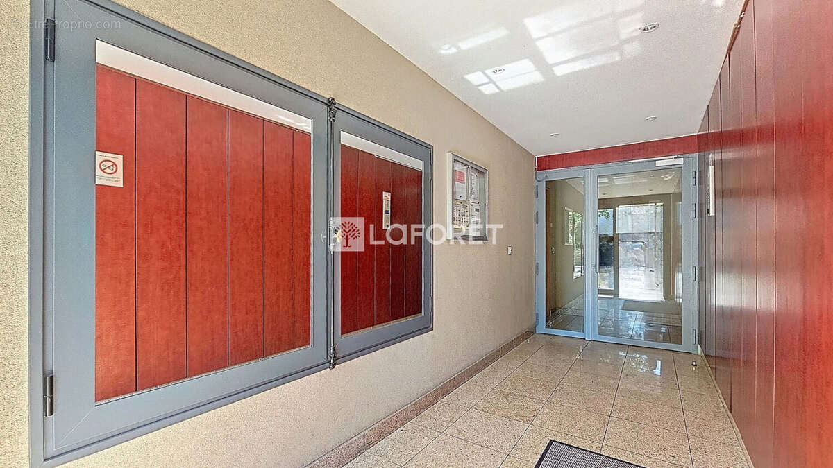 Appartement à ORRY-LA-VILLE