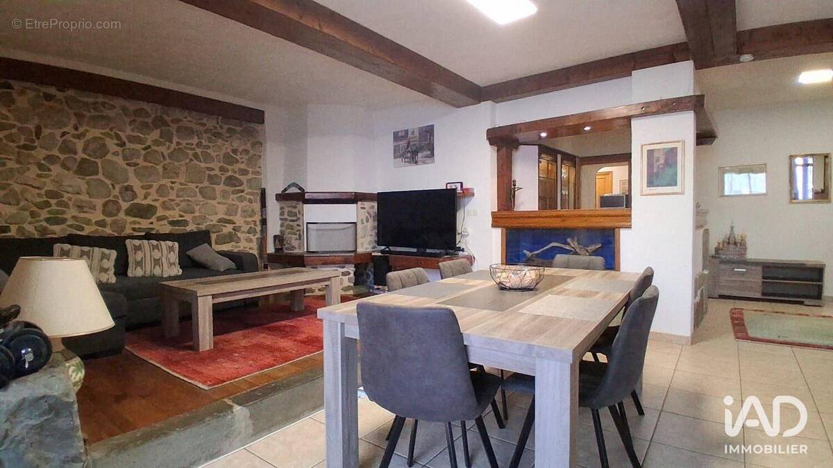 Photo 1 - Appartement à LA ROCHE-SUR-FORON