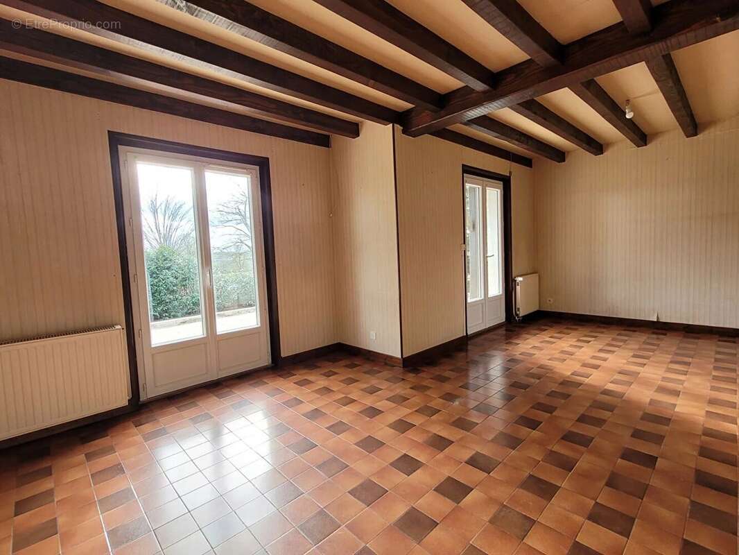 Maison à SAINT-SORNIN