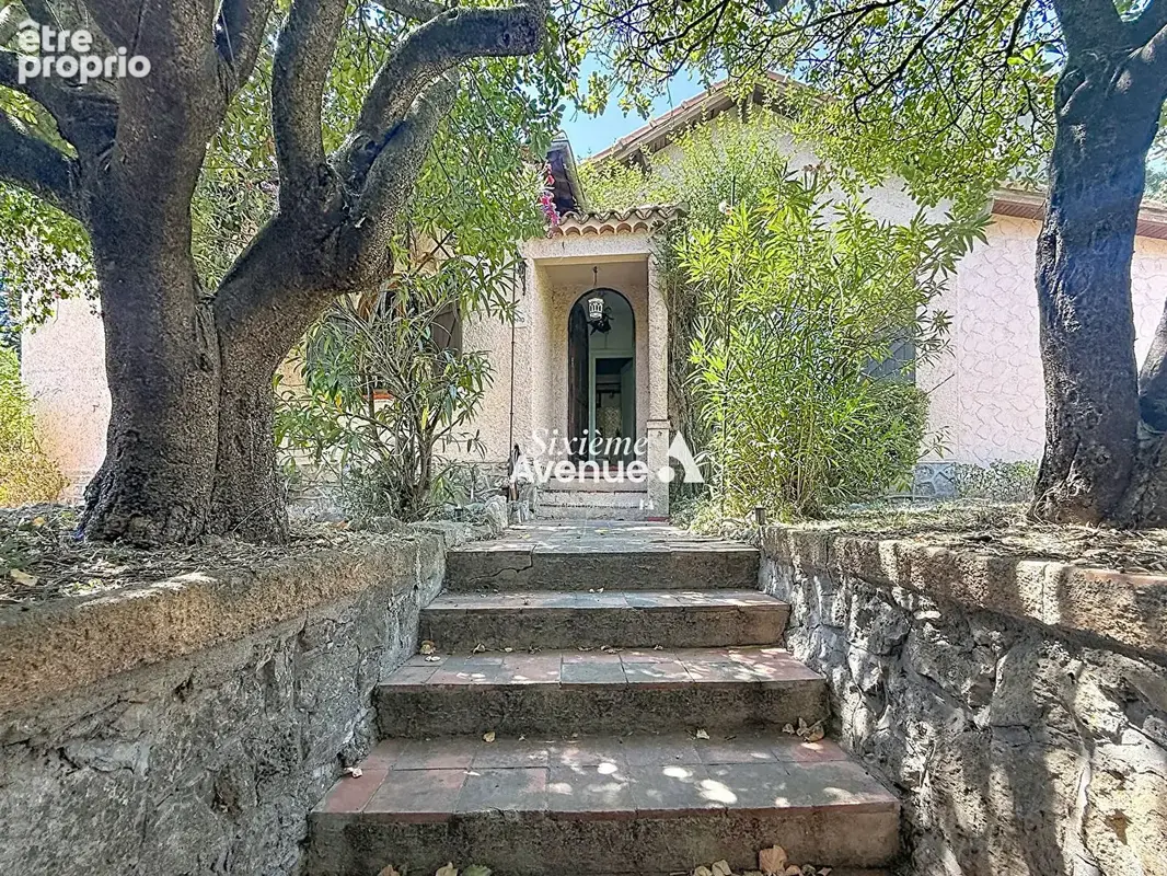 À vendre Grasse Sud Maison individuelle de plain-pied 4 pièces 90 m² avec garage et jardin - photo 13