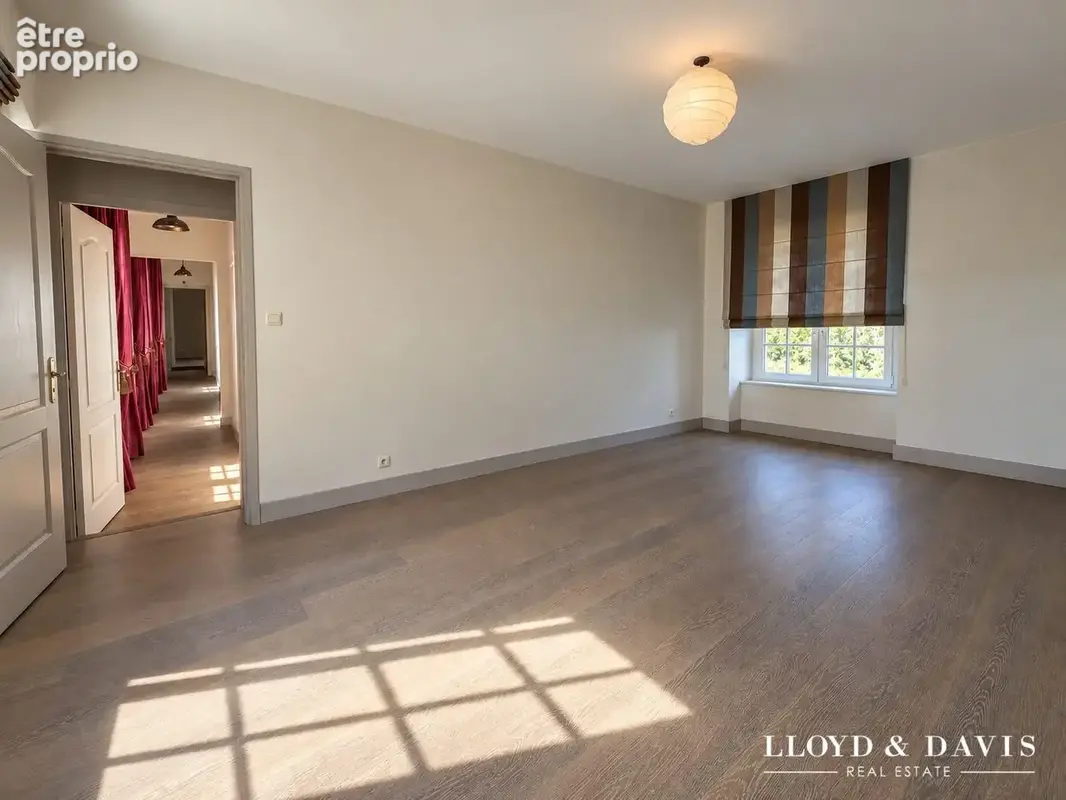 Maison 10 pièces 400 m² à vendre à Senlis (60300) - photo 8