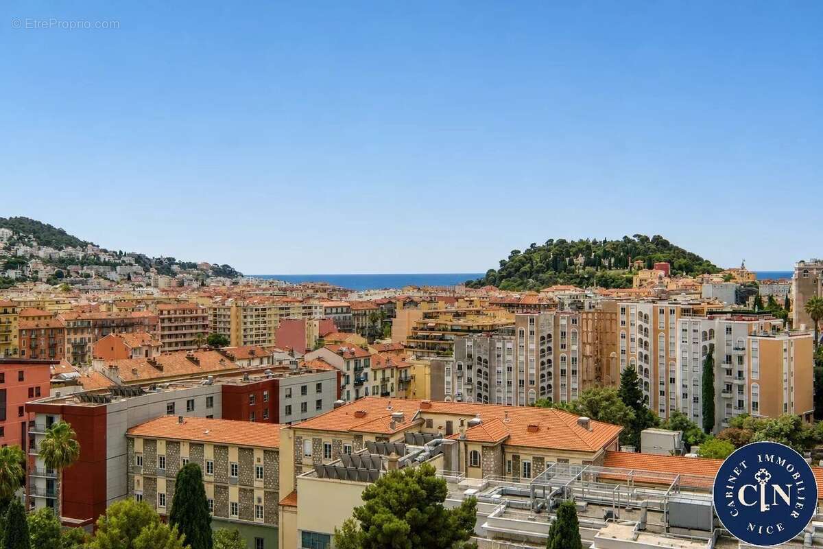 Appartement 70 m² à Nice  - photo 2