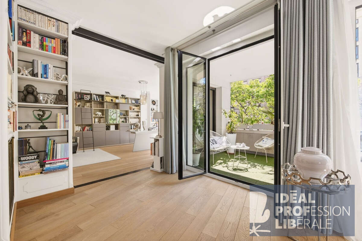 Espace de bureaux en usage mixte trocadero - photo 2