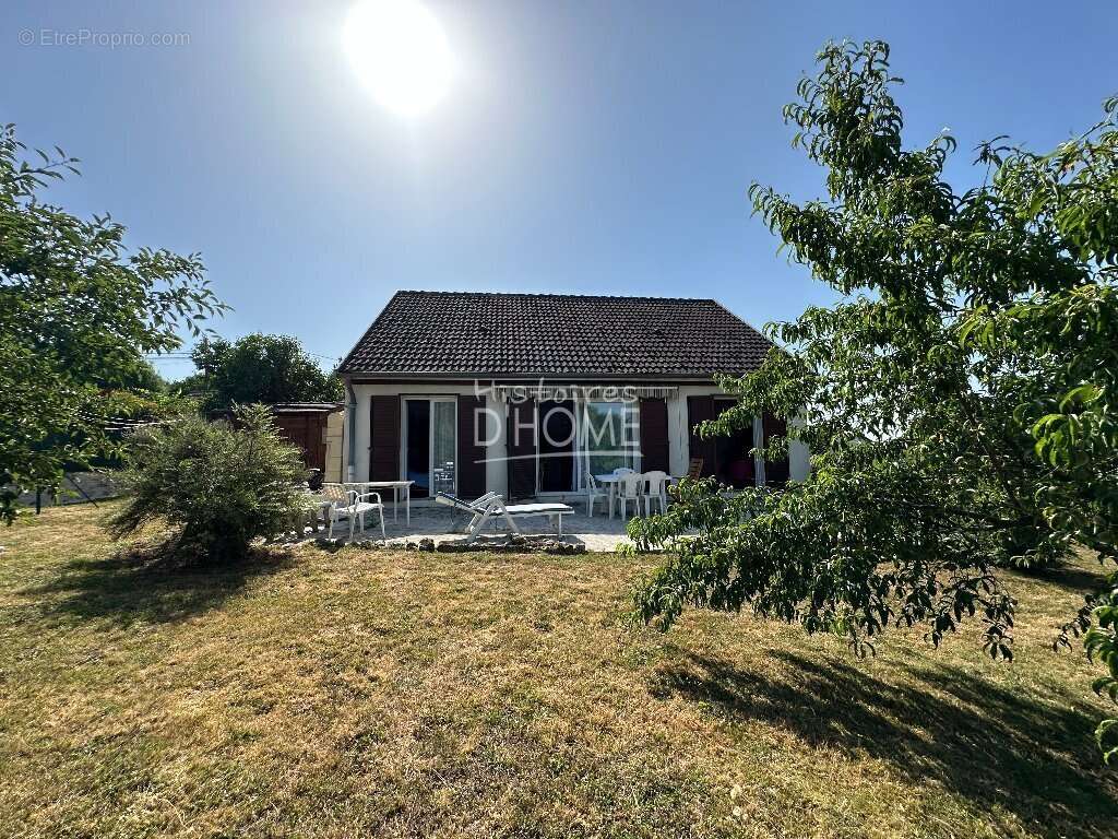 Maison à LA FERTE-GAUCHER