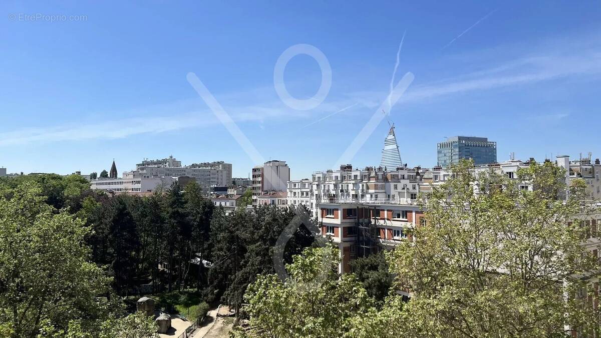 Appartement à PARIS-15E