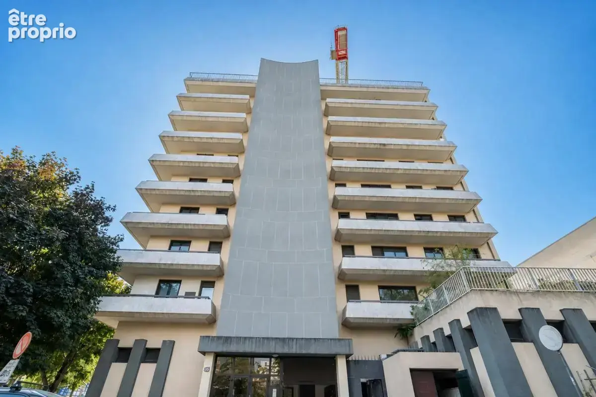 Appartement 3 pièces entièrement rénové avec balcon 62,95 m² - photo 12