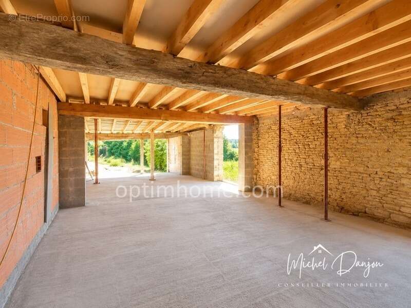 Maison à LANTA
