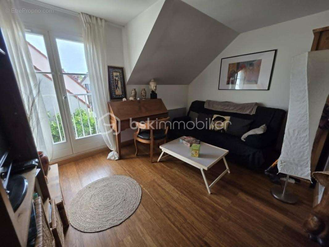 Maison individuelle familiale de 145,62 m² – 5 chambres – Bords de Marne - 2 grands GARAGES - photo 13