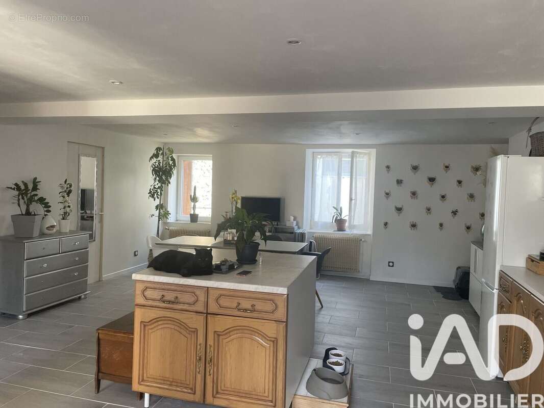 Photo 3 - Maison à SAINT-CHAMOND