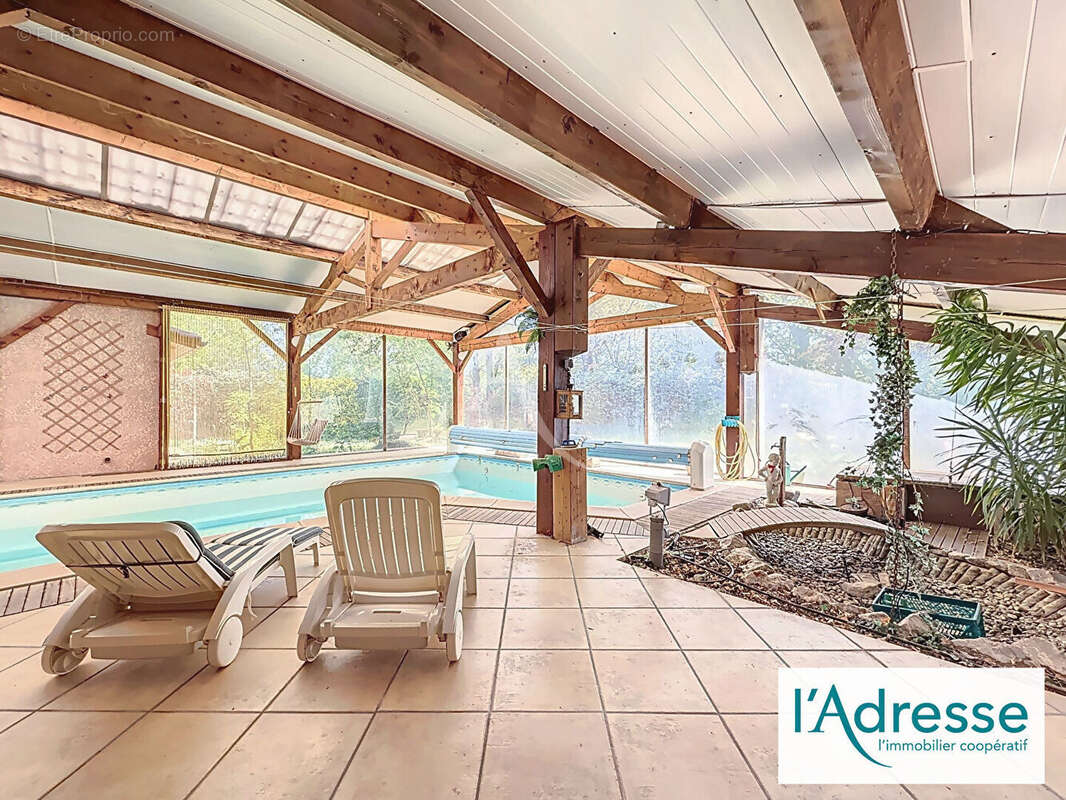 Maison à BRUGUIERES