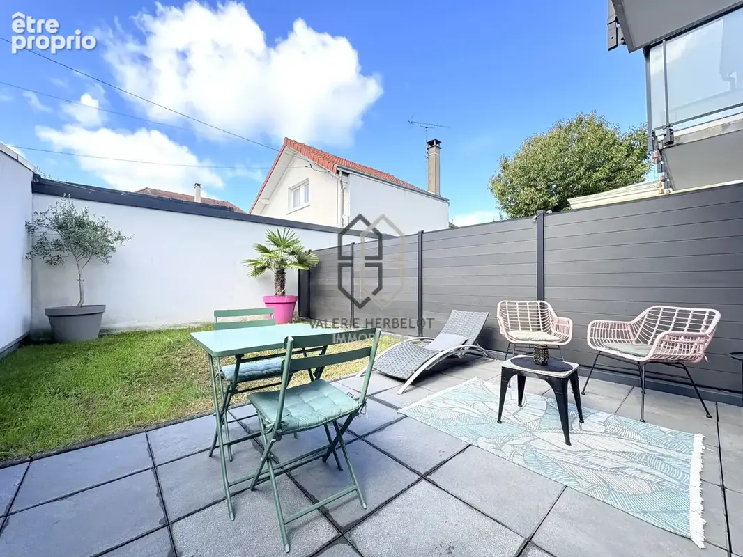 Jolie maison moderne et fonctionnelle - photo 2
