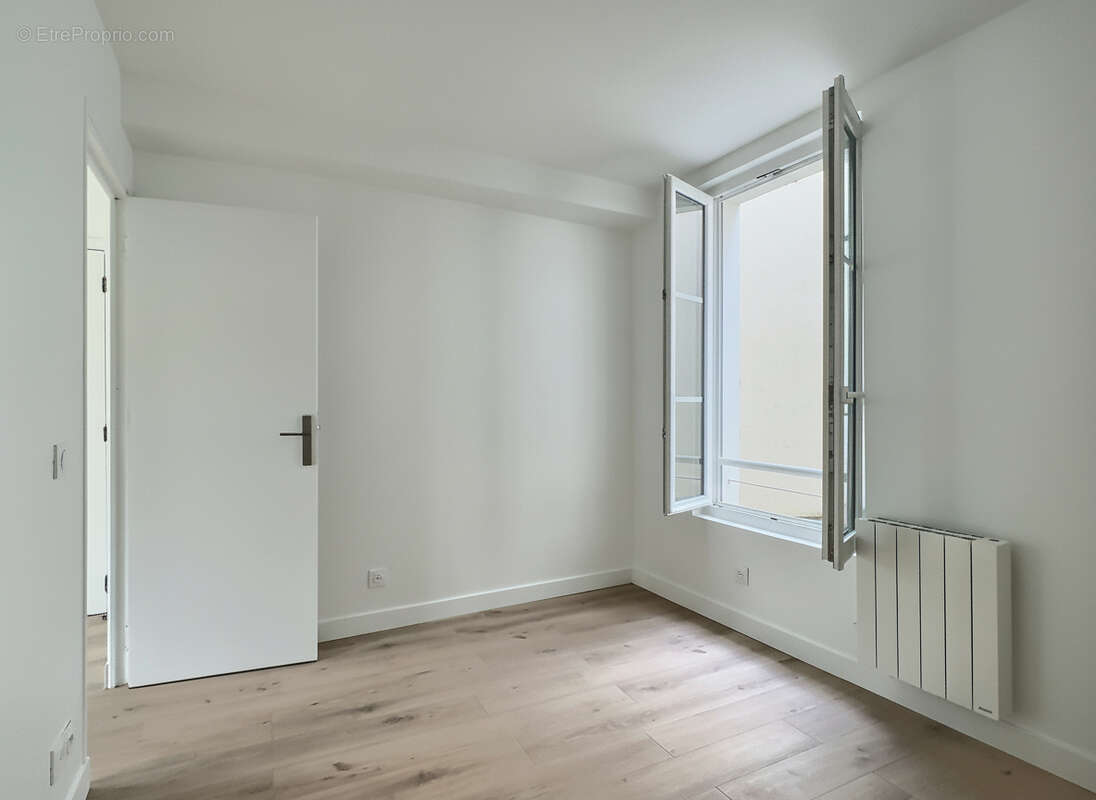 Paris 6e arrondissement - Quartier Seine/Buci - Appartement de 31.16 m2 - photo 3