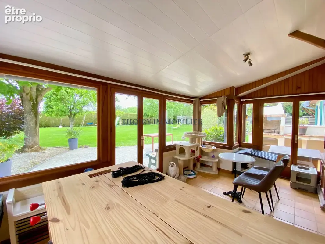 Maison traditionnelle de plain-pied sur sous-sol total et 1174 m2 de terrain. - photo 7