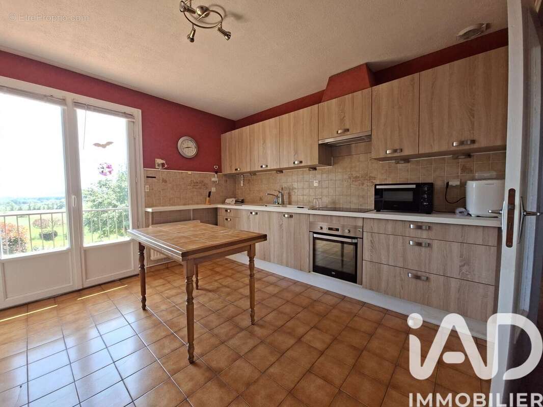 Maison 135 m² à Saint-Paulien  - photo 5