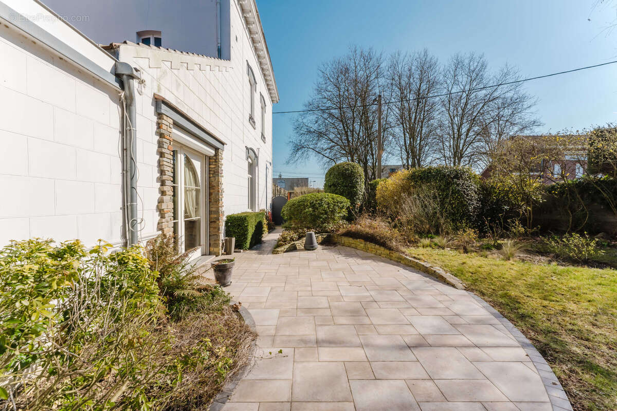 Maison à ANNOEULLIN