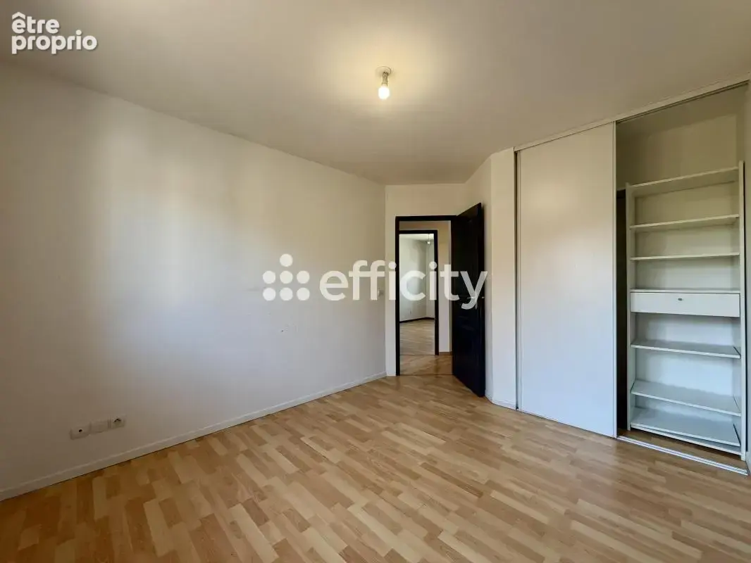 Maison 91 m² à Saint-Andre-De-Cubzac  - photo 5