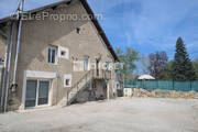Appartement à DAMPIERRE