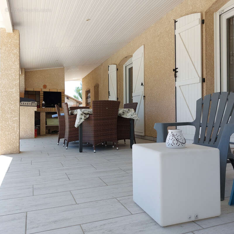 Maison à vendre 5 pièces CAMPSAS (82)avec garage attenant et double garage indépendant, piscine, terrasse couverte, puits, sur 2 - photo 44