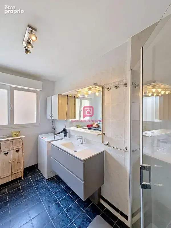 Maison d'habitation avec box et paddock - photo 6