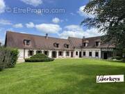 Maison à MARCILLY-LA-CAMPAGNE