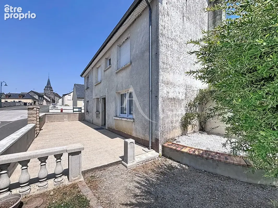 Maison à CHATEAU-GONTIER
