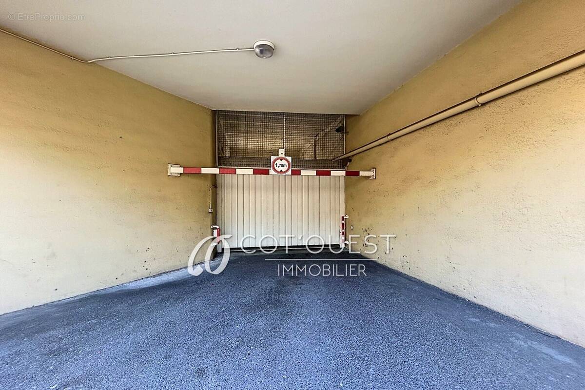 Parking à NICE