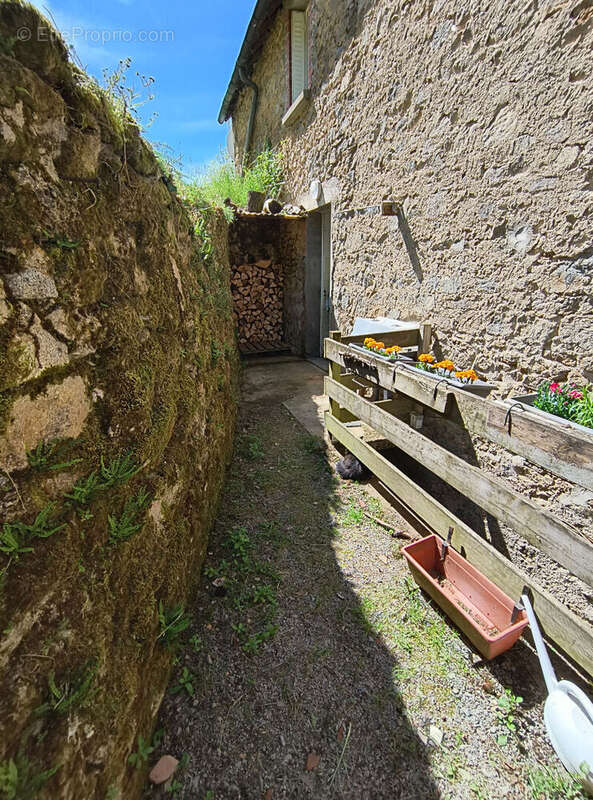 Maison à BENEVENT-L&#039;ABBAYE