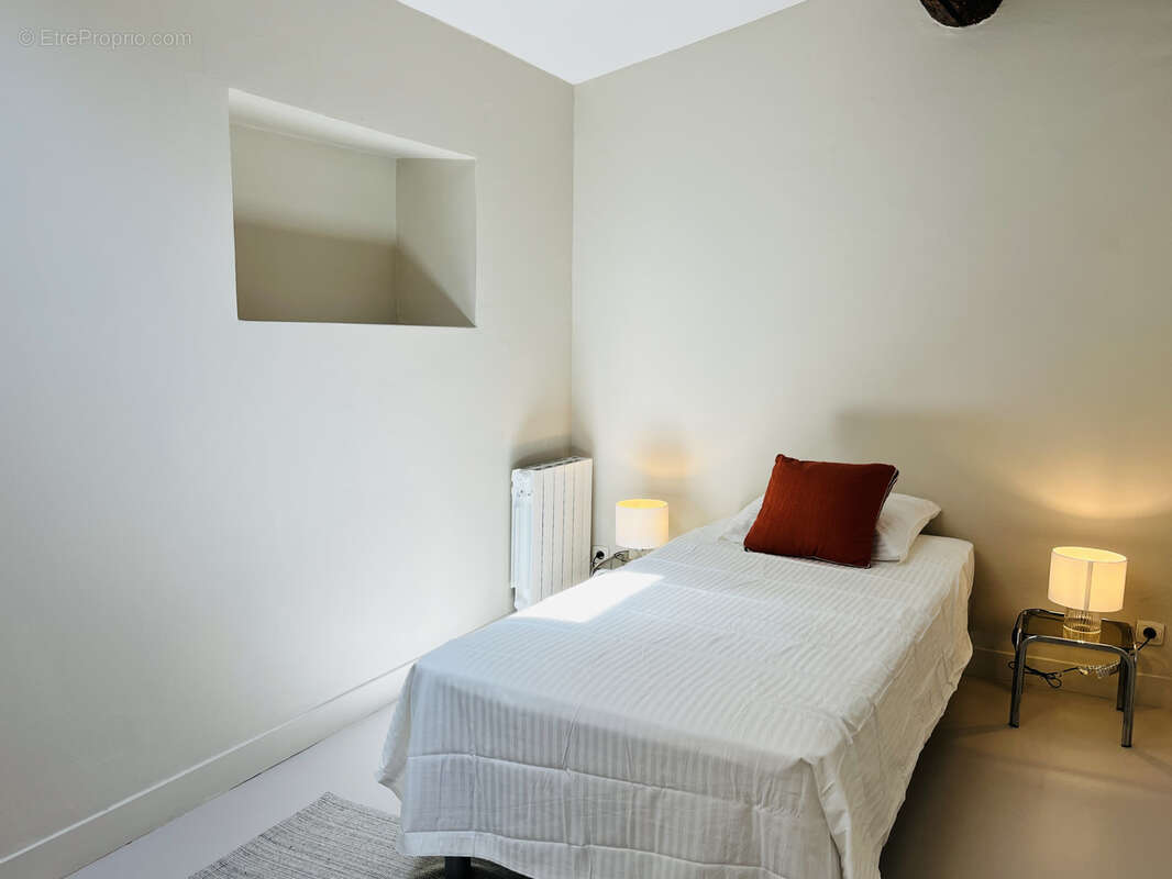 Maison à MARSEILLE-1E