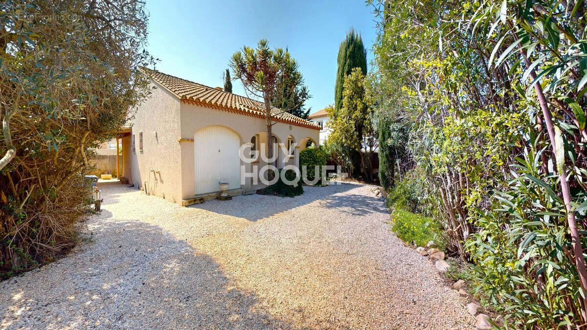 Maison à CANET-EN-ROUSSILLON