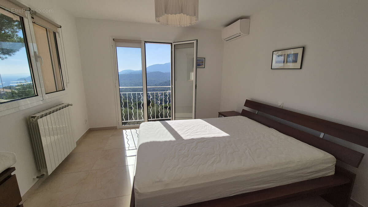 Maison à LA CROIX-VALMER