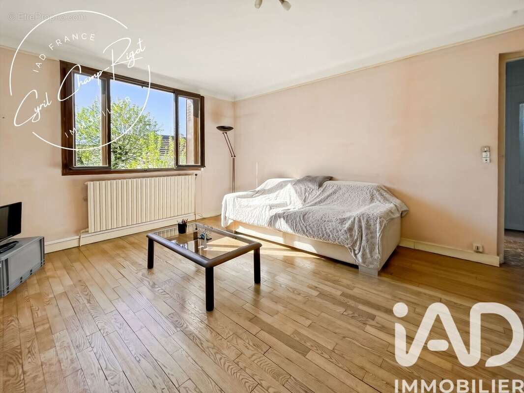 Photo 3 - Maison à TREMBLAY-EN-FRANCE