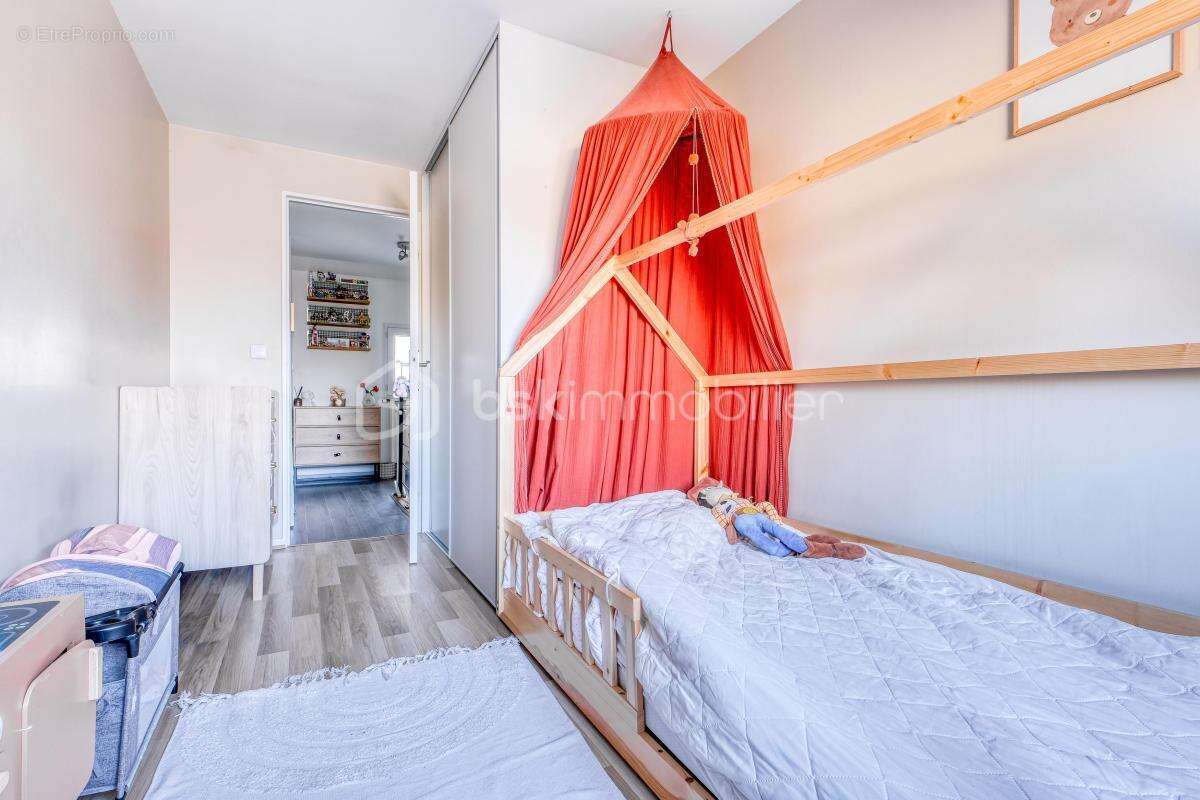 Duplex proche Centre Ville au Calme + balcon + box - photo 12