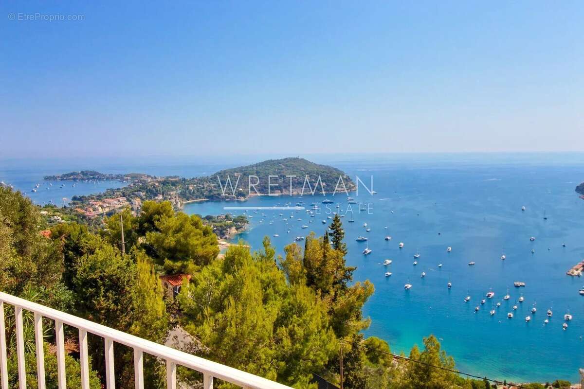 Appartement à VILLEFRANCHE-SUR-MER