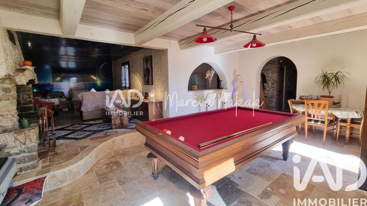 Maison 154 m² à Trans-En-Provence  - photo 7