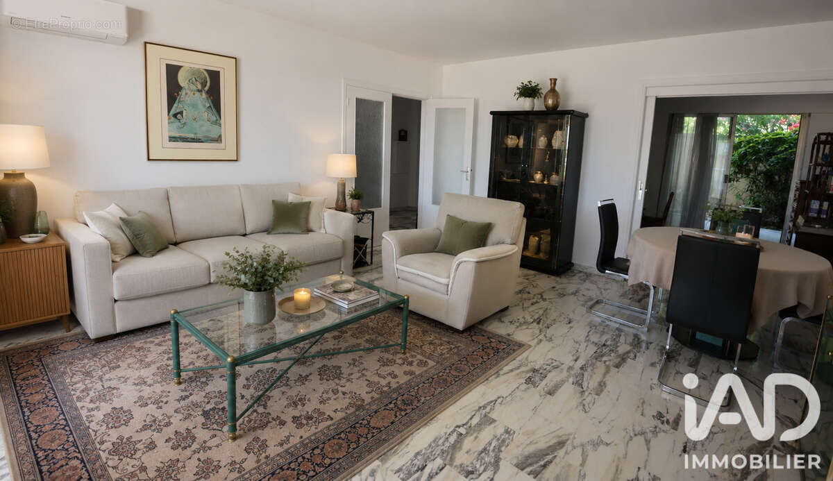 Appartement 81 m² à Antibes  - photo 2