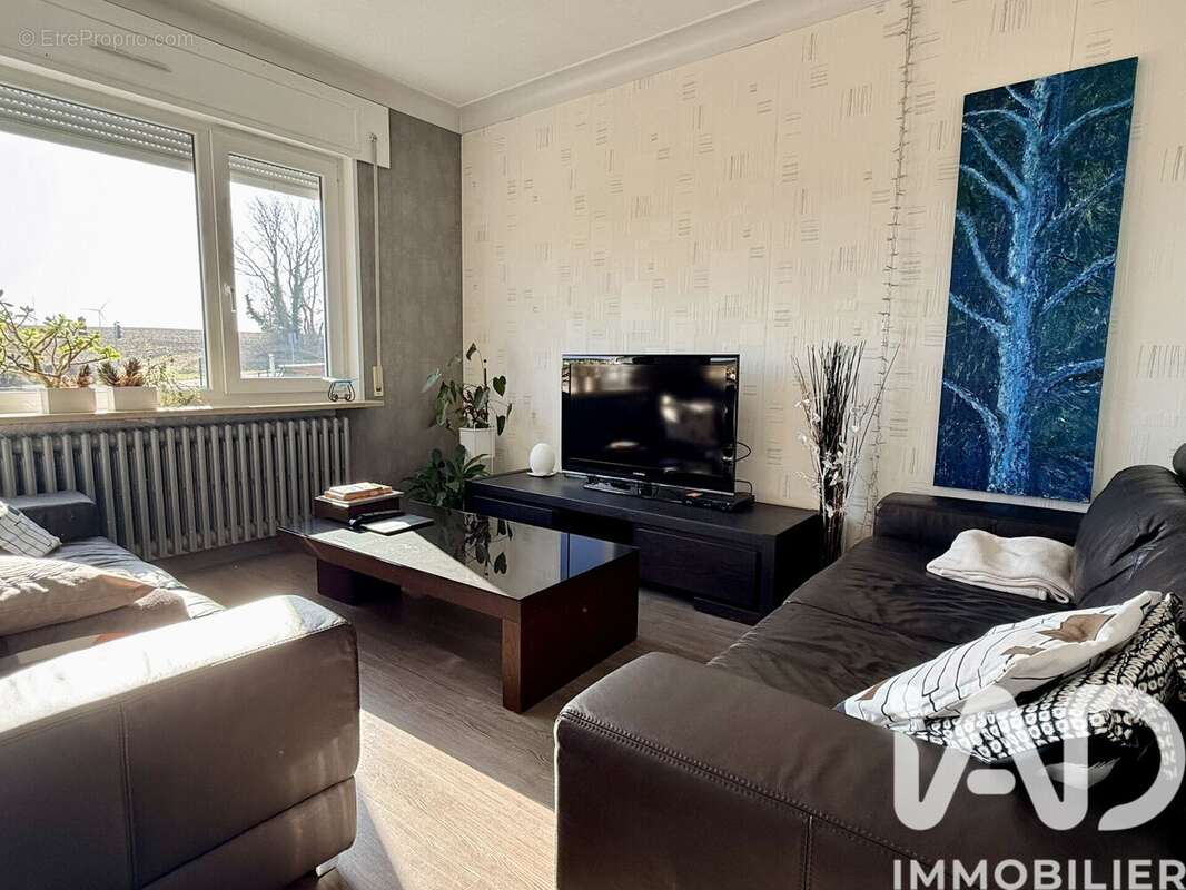 Maison 135 m² à Ugny  - photo 6