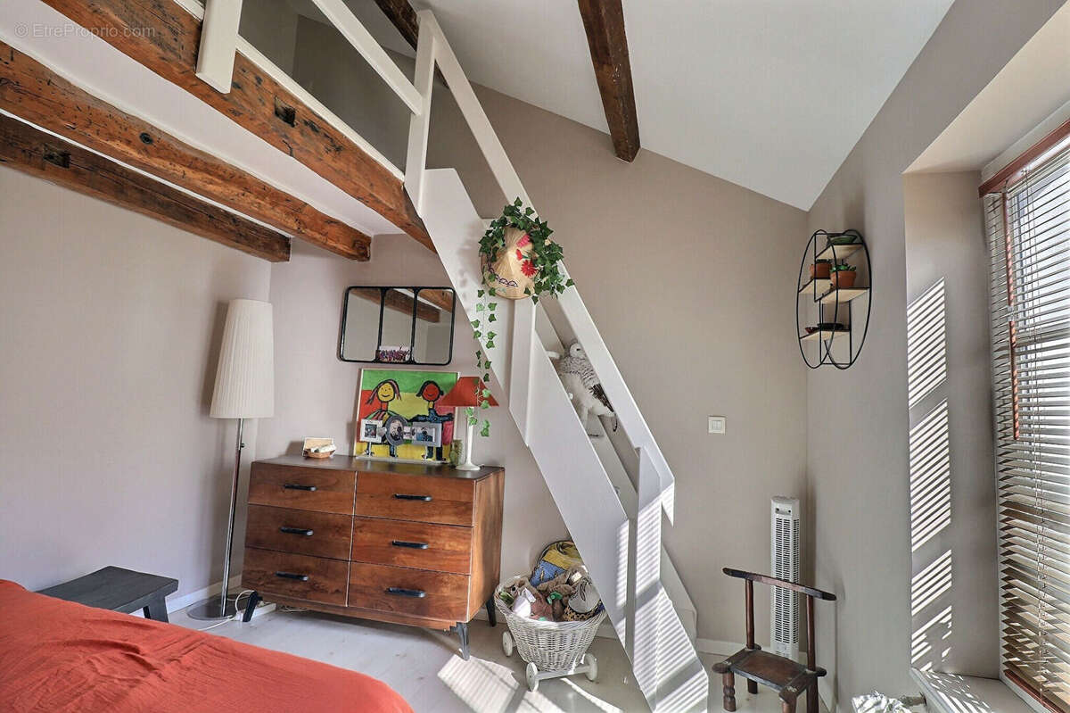 Maison à MAISONS-LAFFITTE