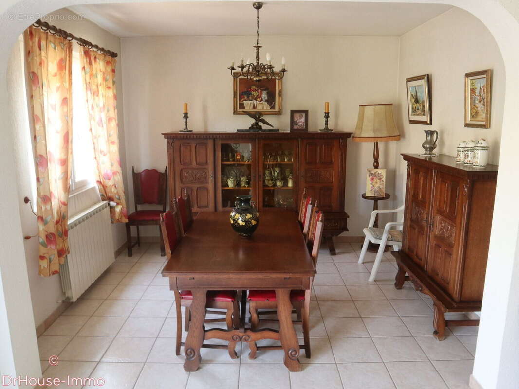 Maison à ETOILE-SUR-RHONE