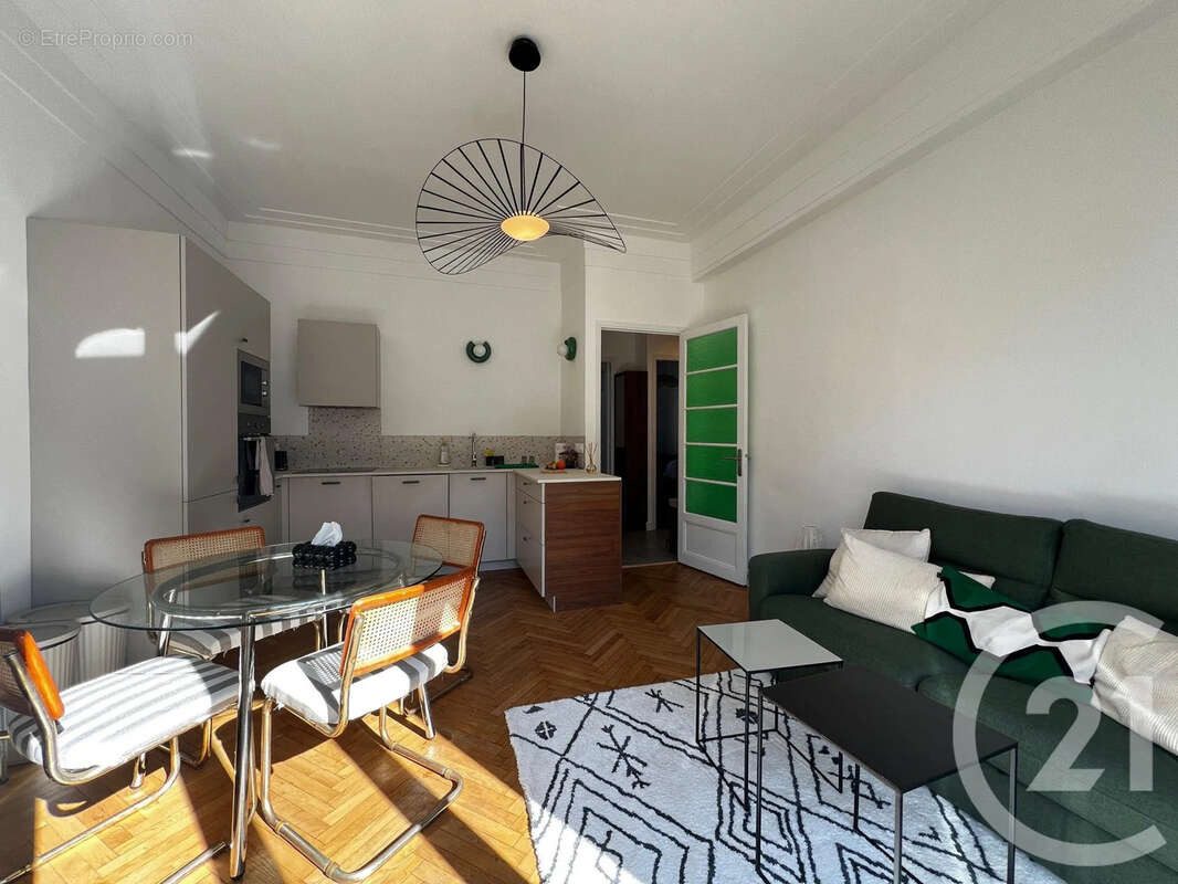 Appartement à NICE