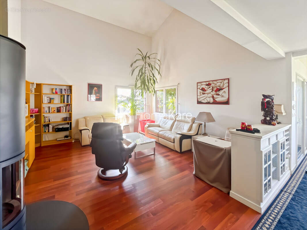 Maison 130 m² à Verdun-Sur-Garonne  - photo 3