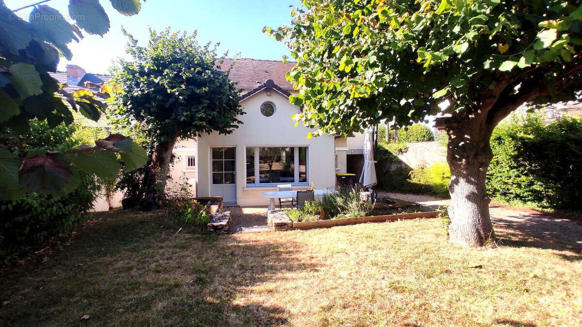 Maison à CHATELLERAULT
